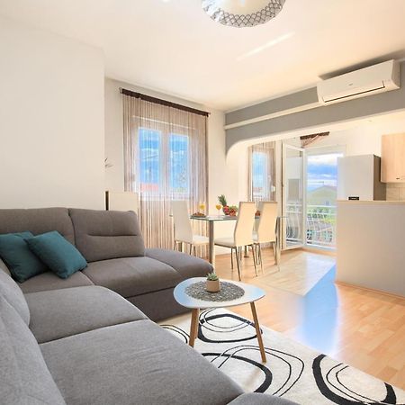 PUY Apartman Andi 아파트 외부 사진