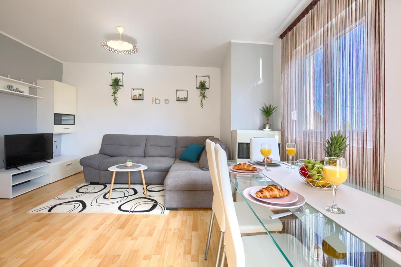 PUY Apartman Andi 아파트 외부 사진